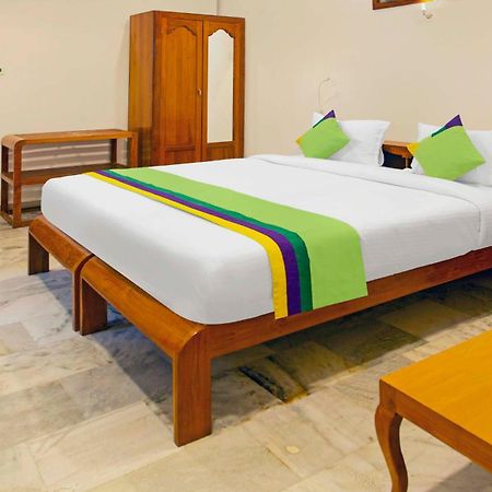 Hotel Treebo Kumily Gate Thekkady, Periyar National Park Extérieur photo