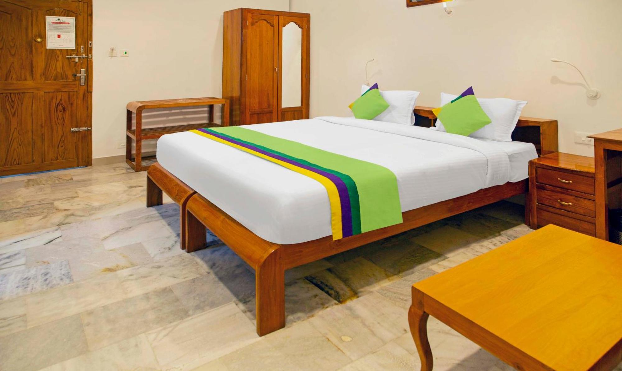 Hotel Treebo Kumily Gate Thekkady, Periyar National Park Extérieur photo