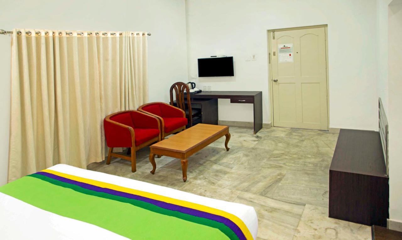 Hotel Treebo Kumily Gate Thekkady, Periyar National Park Extérieur photo