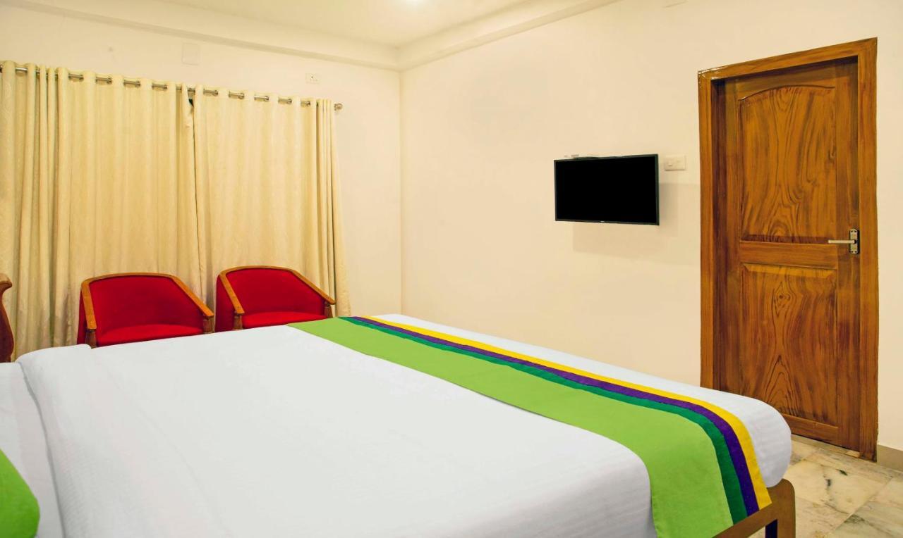 Hotel Treebo Kumily Gate Thekkady, Periyar National Park Extérieur photo